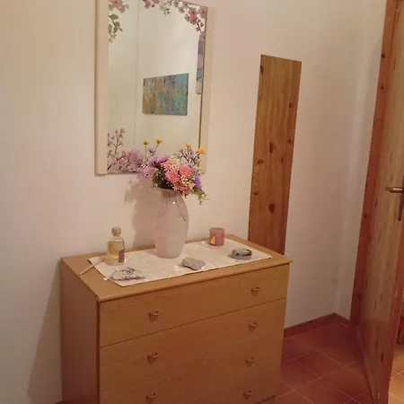 Sunflower Apartamento Tavarone