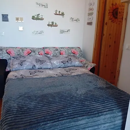 Sunflower Apartamento Tavarone